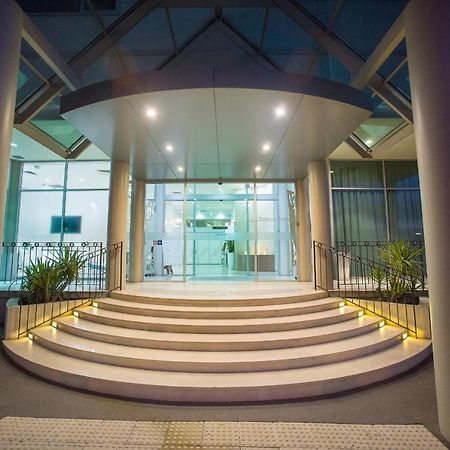 Sfera'S Park Suites & Convention Centre Аделаида Экстерьер фото